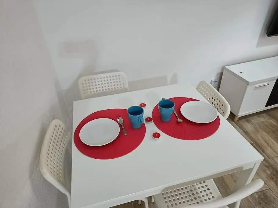 Apartamento A 70M De La Playa Almeria Spain