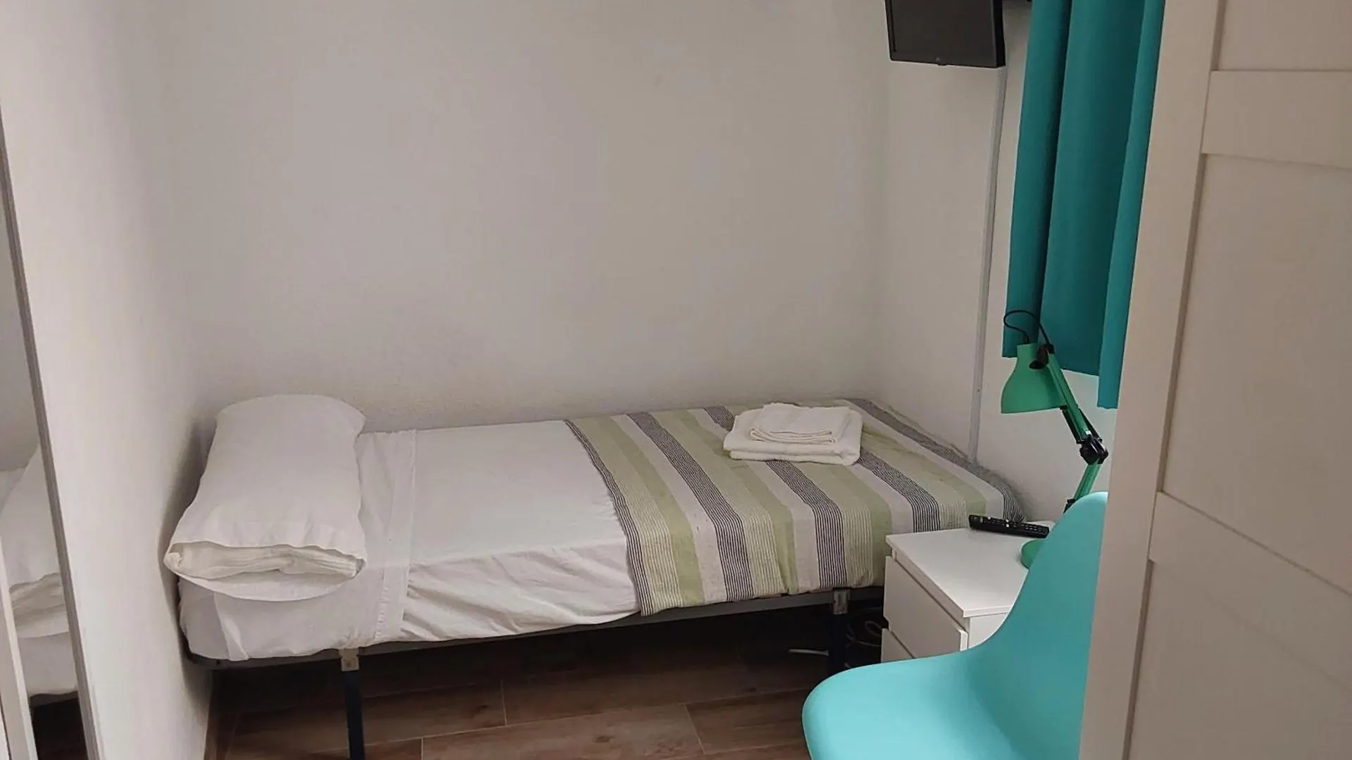 Apartamento A 70M De La Playa Almeria Spain