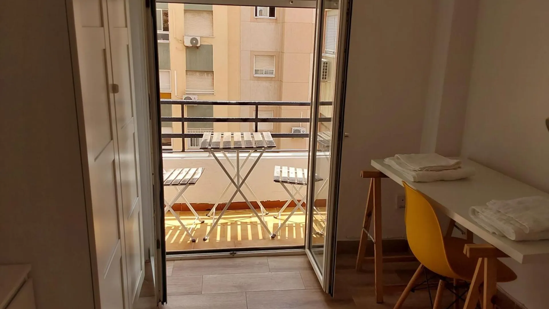 Apartamento A 70M De La Playa Almeria 0*,  Spain