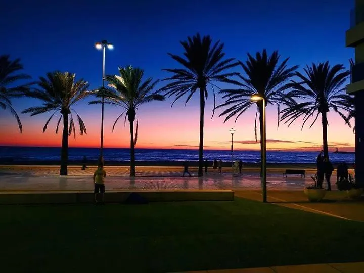 Apartamento A 70M De La Playa المرية 0*,